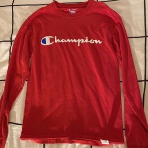 Red long sleeve shirt from champion❤️